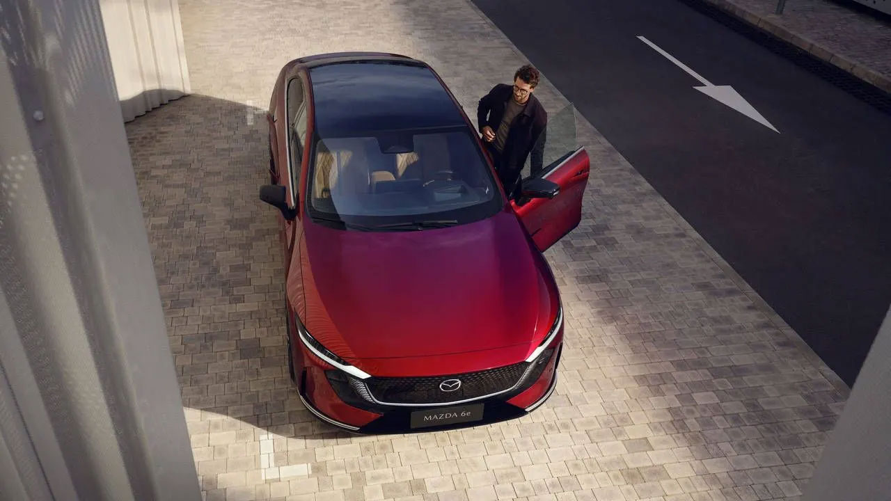 Mazda 6e