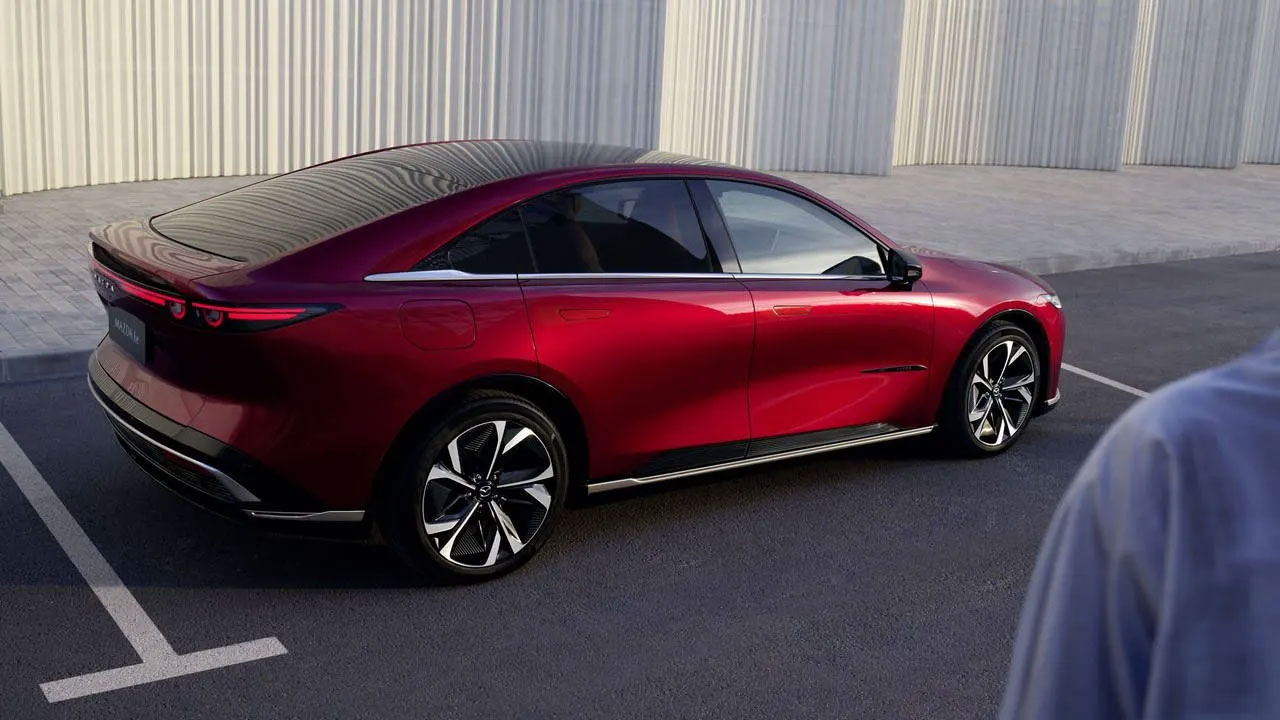 Mazda 6e